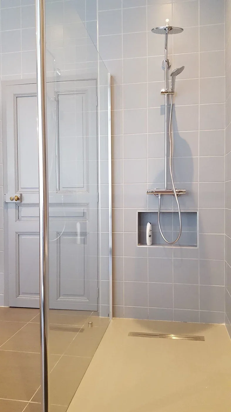 Vue de salle de bain
